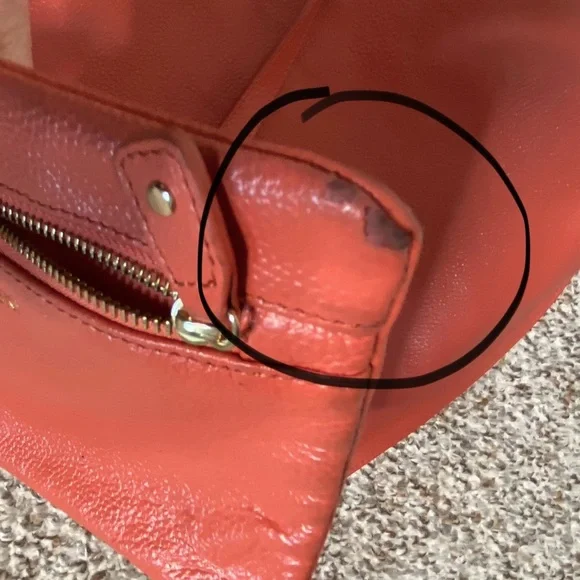 UNDER ONE SKY Pink Vegan Leather Tote Attached Wallet Magnetic Closure *Flaw - Picture 14 of 15